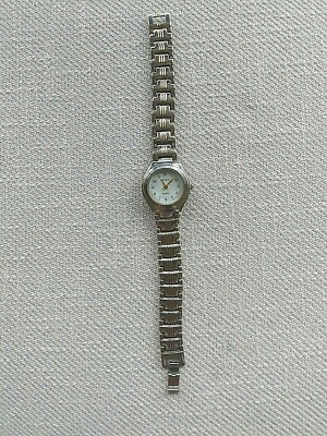Geneva Bracelet hinged Quartz Watch Marked Stainless Steel Back High Quality 