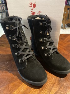 bearpaw boots size 10