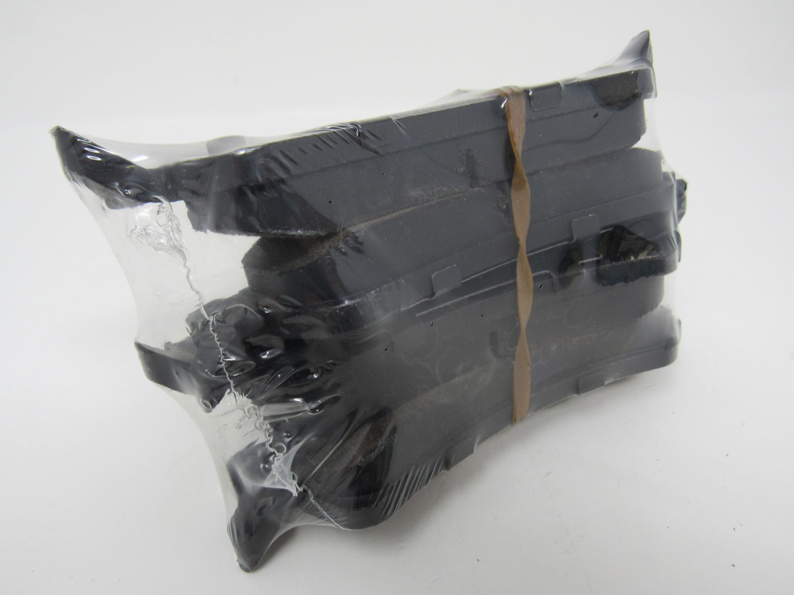 Centric Ceramic Premium Disc Brake Pads 100% Asbestos-free 301-07920