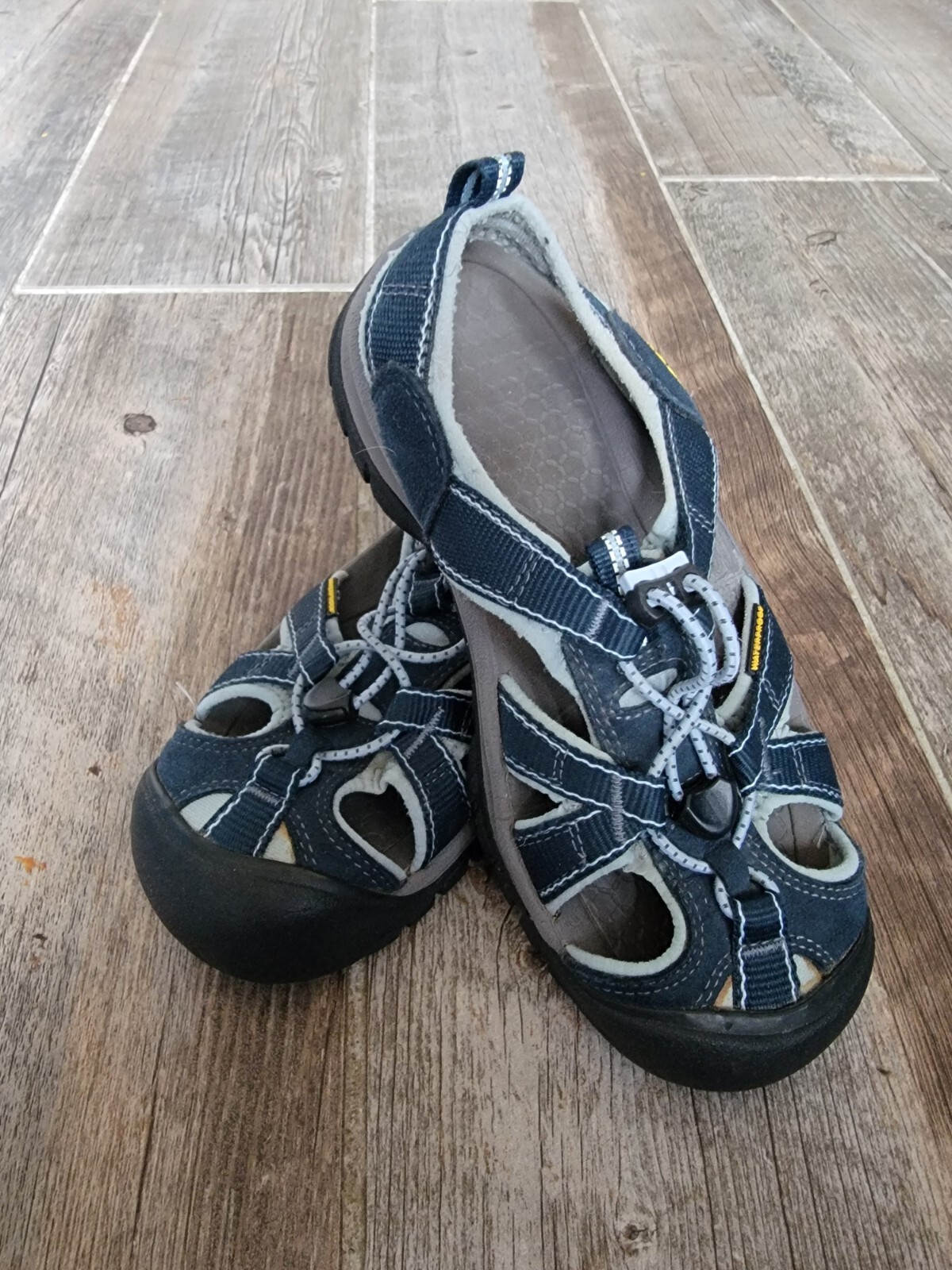 Sandali impermeabili sportivi Keen da donna Newport US 7 EU 37 5