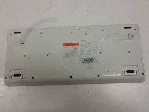 USED Microsoft Wireless Keyboard 3000 v2.0 - Picture 3 of 4