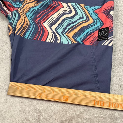 Volcom Board Shorts Mens 34 Waist Blue Geometric Faded Wash Mod Tech Quick Dry - Picture 7 of 10