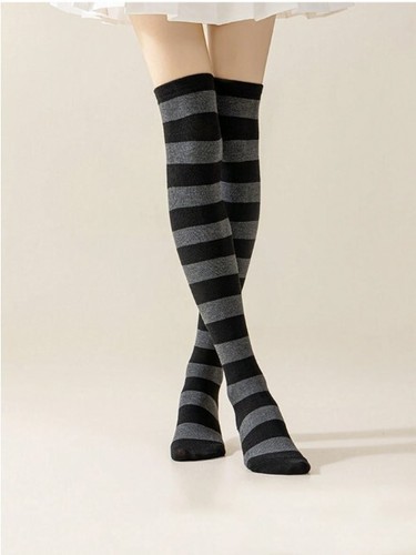 Tween girls striped over the knee socks gray & black nip - Picture 2 of 2