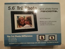 PanDigital Digital Photo Frame - 5.6" Tru Photo Pan56-2 LCD 4:3 w/ Remote 128MB