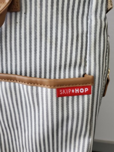 Skip Hop Large Crossbody Baby Diaper Bag Gray Stripe Adjustable Strap - Picture 11 of 12