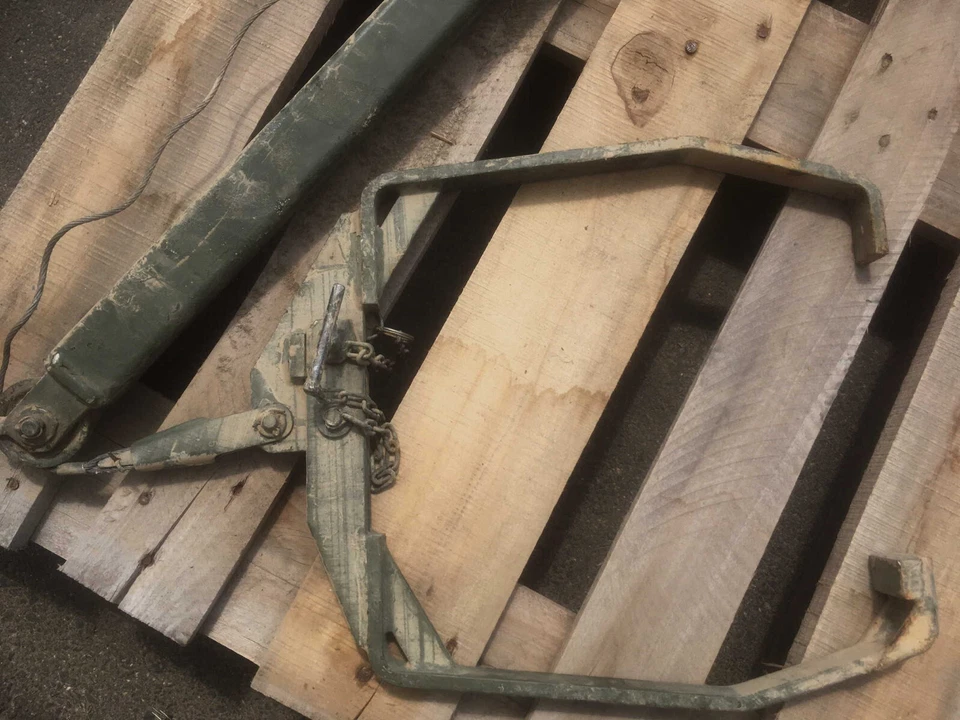 Hilfskran 350kg Traglast für FUG Steinbock Geländestapler 2,5 Y4 Allrad Stapler - Bild 4 von 4