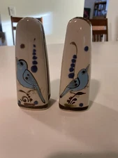 Ken Edwards Mexican Tonala Pottery Salt & Pepper Shakers With Light Blue Birds