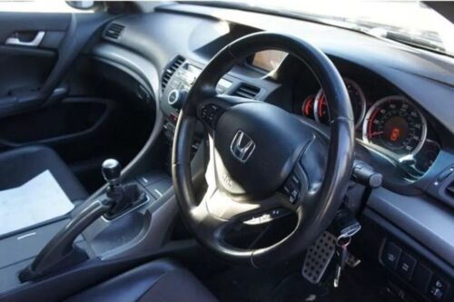 2011 Honda Accord 2.2 i-DTEC ES GT 4dr SALOON Diesel Manual - Picture 2 of 16