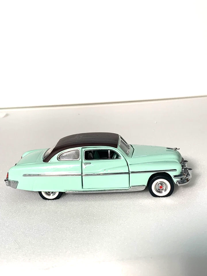 Franklin Mint 1951 Mercury Monterey escala 1:43 INV# 4360 Foto 3 de 4