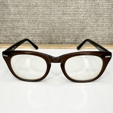 Shuron USA Freeway 5 3/4 Eyeglasses Frames Brown Vintage Look 50-22-140 Retro