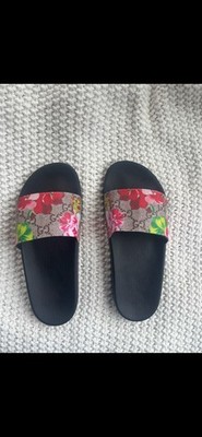 Gucci Women s Floral GG Logo Slide Sandals Black/Multicolor EU 38 US 7.5