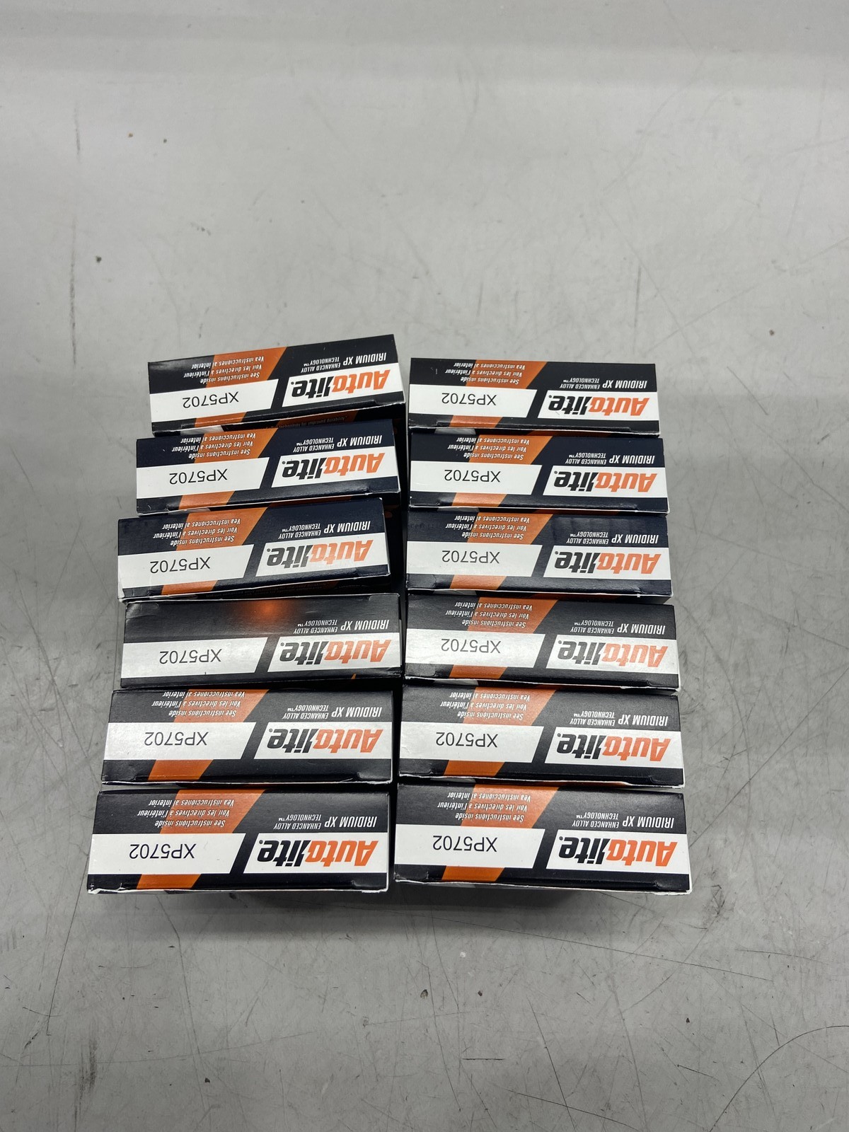 Lot Of 12 Autolite XP Iridium Spark Plug4 Pack XP5702