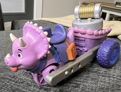 Dino Ranch Tango s Tow Rig Vehicle Jon Blitz s Chariot Toys 6In.