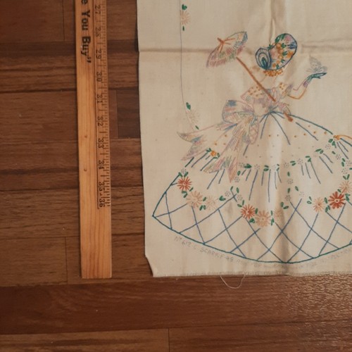 Vintage Dresser Scarf Unfinished Embroidery Lady Parasol Butterfly - Picture 13 of 13