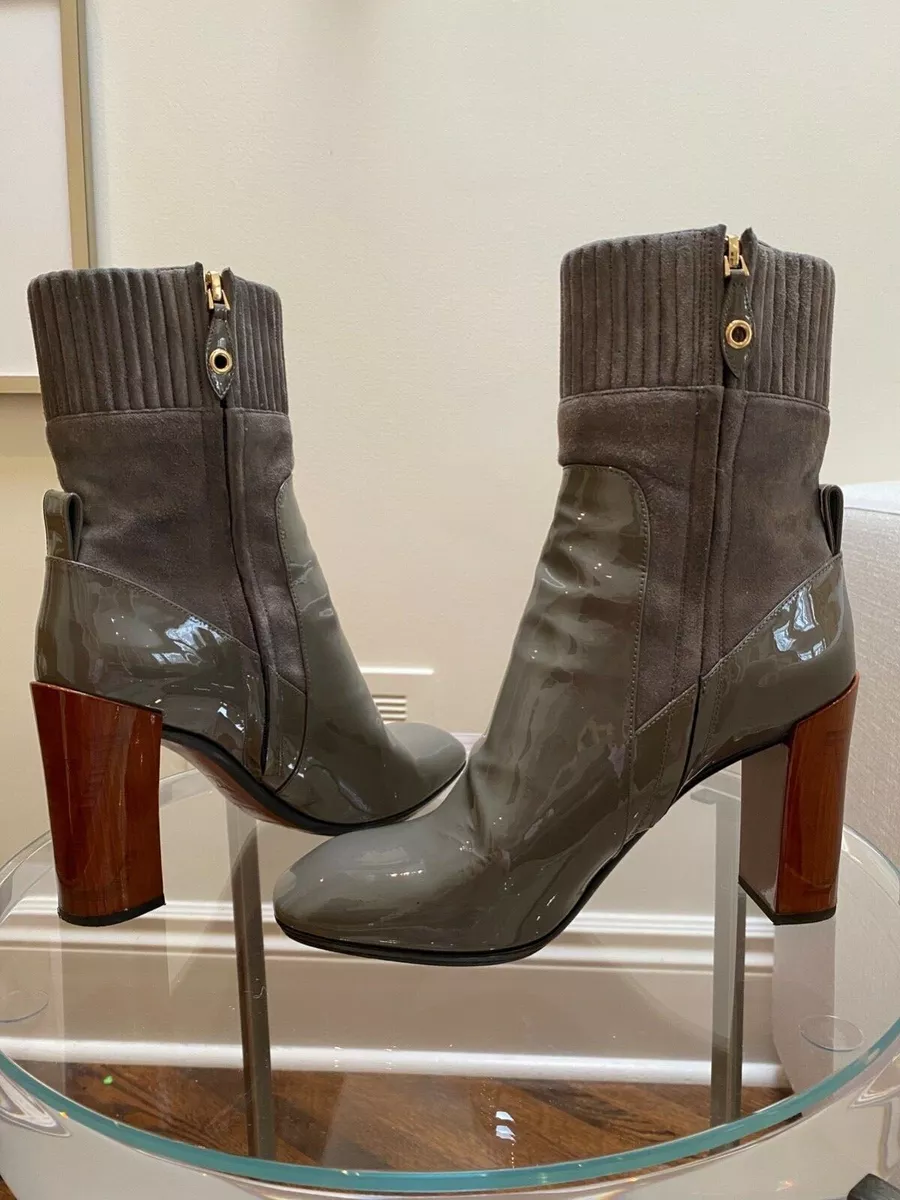 Louis Vuitton Pre-owned Women's Leather Ankle Boots