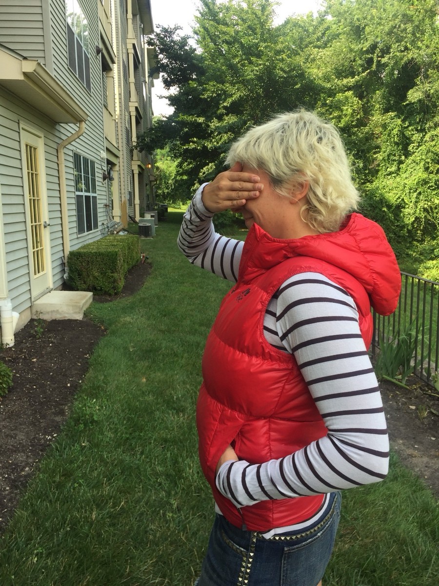 NEW NIKE RED POLYESTER WOMEN'S GRAY GOOSE DOWN HOOD VEST SIZE XS