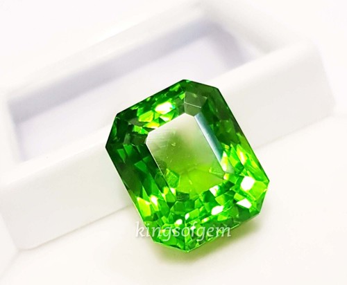 Bella pietra preziosa verde peridoto ottagono di alta qualità colore verde 32,60 carati - Foto 4 di 6