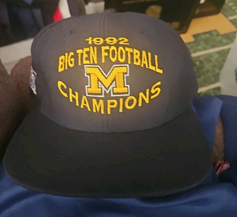 MICHIGAN WOLVERINES 1992 BIG TEN CHAMPIONS HAT NEVER WORN NUTMEG BRAND!
