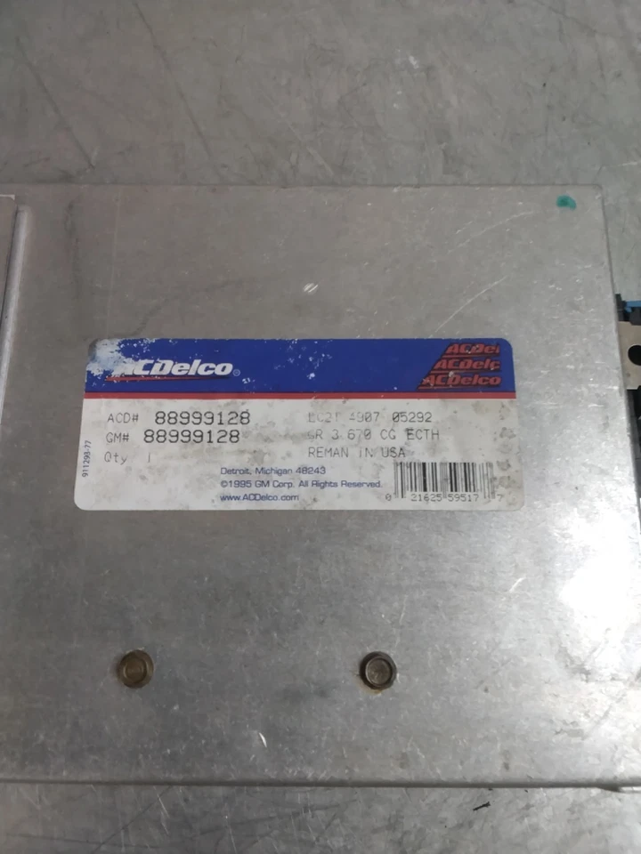 1985 Chevrolet Corvette 5,7 л A/T ECU ECM модуль управления двигателем 88999128 OEM - Изображение 2 из 4