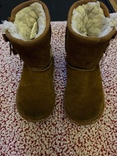 Koolaburra by UGG Girls Brown Suede Bow Lined Pull On Ankle Bootie Size 8
