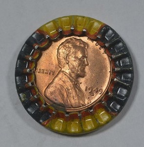 1949-D Lincoln Cent Uncirculated Encased in Dad's Root Beer Cap - Advertising #1