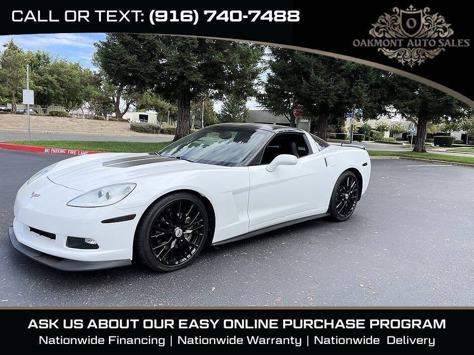 2011 White Chevrolet Corvette   | C6 Corvette Photo 4