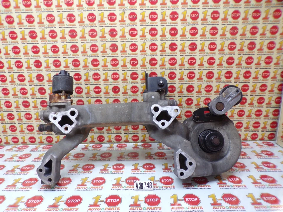 1995-1999 CADILLAC DEVILLE ENGINE COOLANT WATER PUMP HOUSING 12553133 OEM - Image 2 of 4