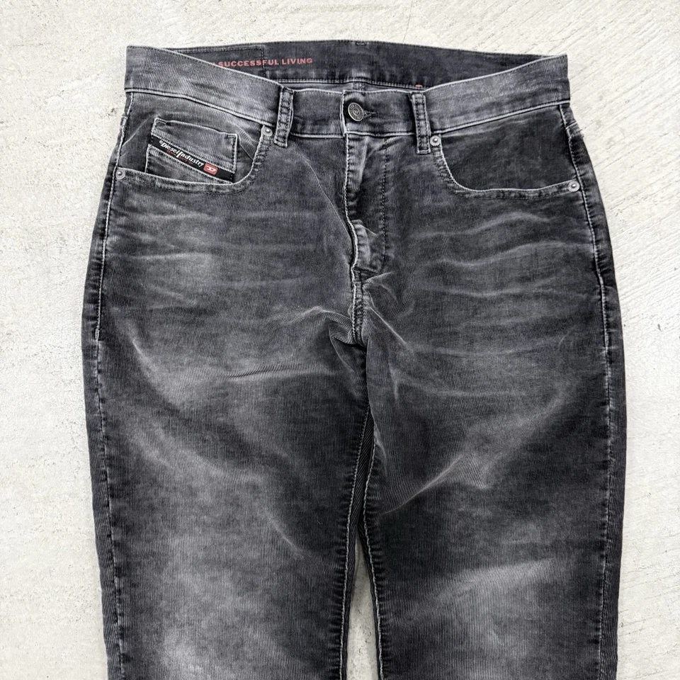 Pantalones Diesel Para Hombre 31x28 Negro Pana Algodón Hecho en Italia Calce Ajustado Foto 2 de 4