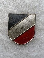 WW2 German Tri Color Pith Helmet Shield Metal Insignia (JJ947