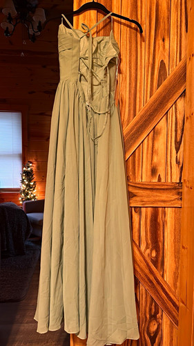 Formal Dress Green Sleeveless Floor Length Bridesmaid Dress Size 6