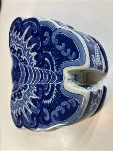 1850-1899 Blue & White Chinese Porcelain Hand Painted Butterfly Moth Trinket Box - Picture 11 of 11