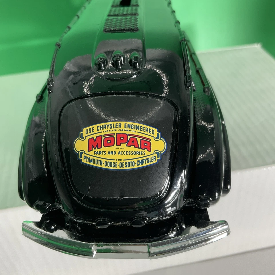 ERTL Dodge Mopar 1939 Airflow Tanker NUEVO sin caja Foto 4 de 4