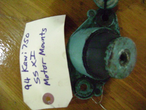 Kawasaki 650 750 SX TS X2 SC SS XI SSXI SXI ST STS ZXI STX Motor Mount Damper - Picture 2 of 4