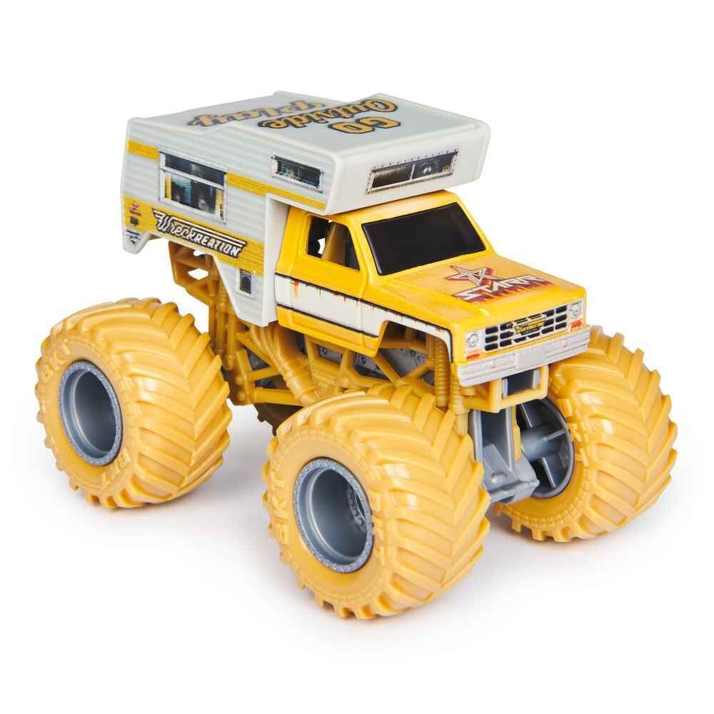 モンスタージャム1/64 2パック　レクリエーション　VS レンジャーレスキュー Amazon.com: Monster Jam, Official Wreckreation Vs. Forest