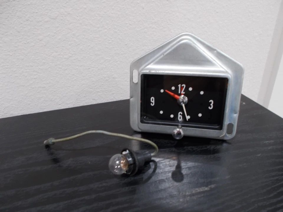 Restored 1960 1961 1962 AMC Rambler Clock Works 60 61 62 Rebel, Ambassador - Image 2 of 4