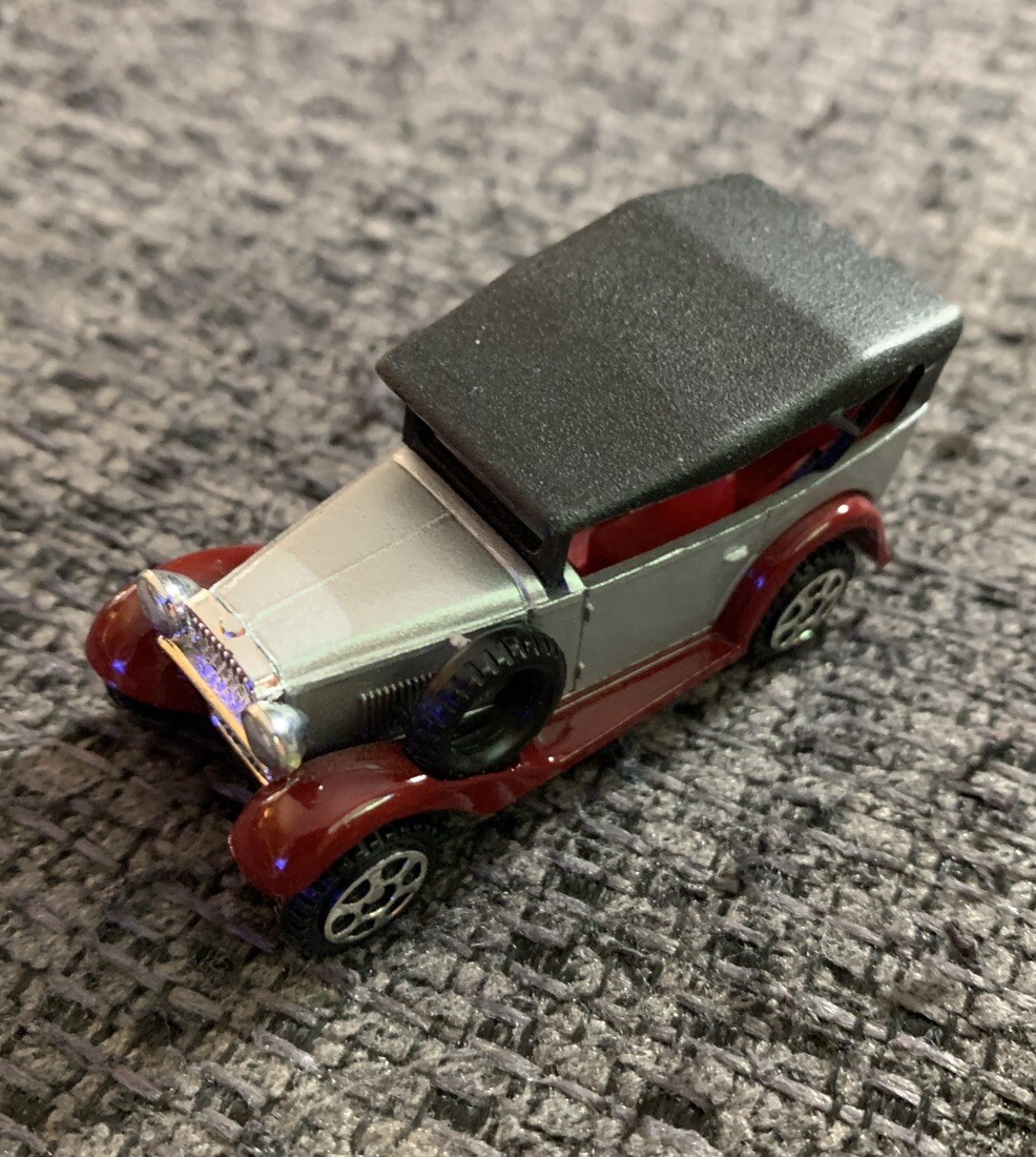 Picture 1 of 10