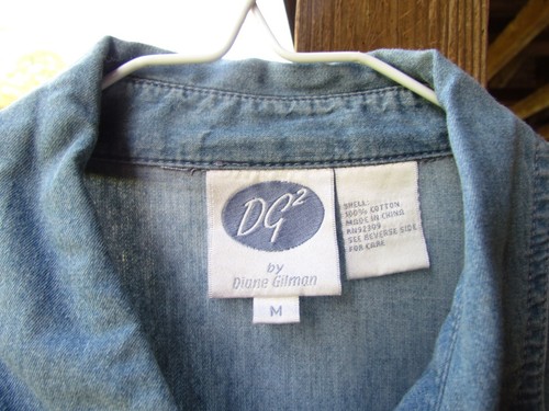 Womens DG2 by Diane Gilman Long Sleeve Chambray Paisley Embroidered Shirt sz. M - Picture 5 of 10