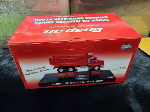 2007 Crown Premiums SNAP-ON 1/50 Scale Red Dump Truck Carry The Weight Clock New