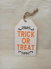 New! "Trick or Treat" Halloween Luggage Tag Wood Sign Fall Pumpkin Farmhouse 