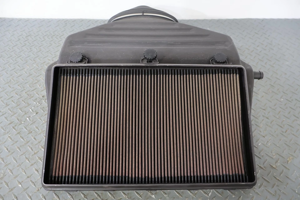 90-96 Chevy C4 5.7L OEM caixa de limpador de ar com tubo de admissão/base/tampa e filtro K&N - Imagem 2 de 4