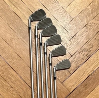 Taylor Made M 5 Eisensatz 4-PW Gebraucht