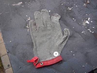 us mesh m f4521 butcher gloves  stainless  steel