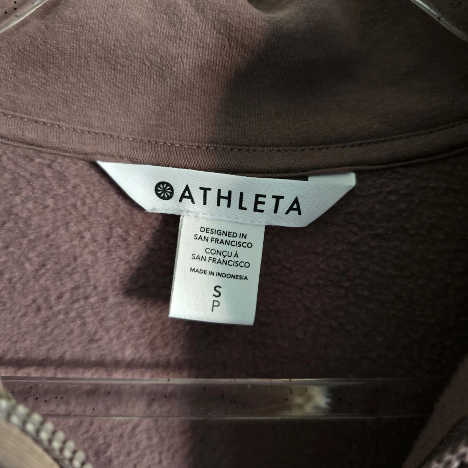 Athleta Forever Fleece Crop Sweater 1/2 zip Size Small Taupe - Image 2 of 4