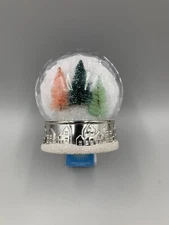 Bath & Body Works Wallflower Christmas Tree Snow Globe Plug In Light up #9088A