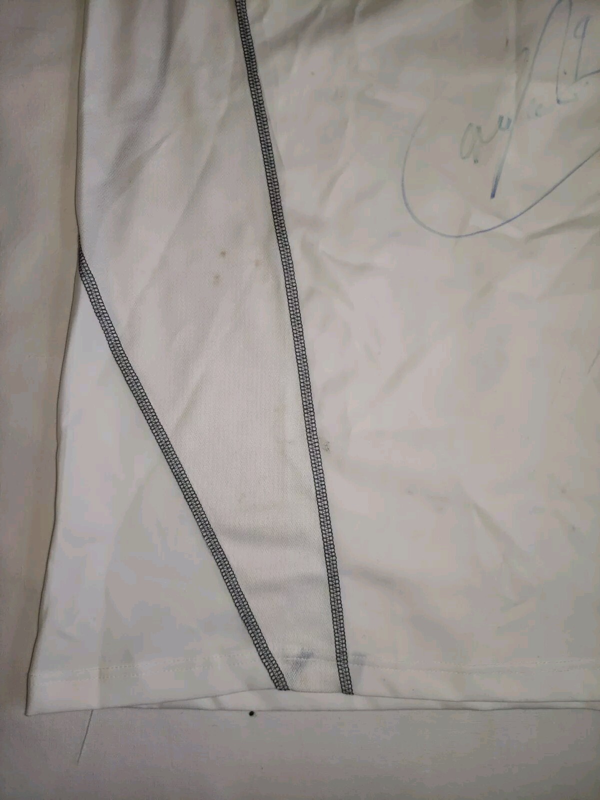 Foto 12 di 19