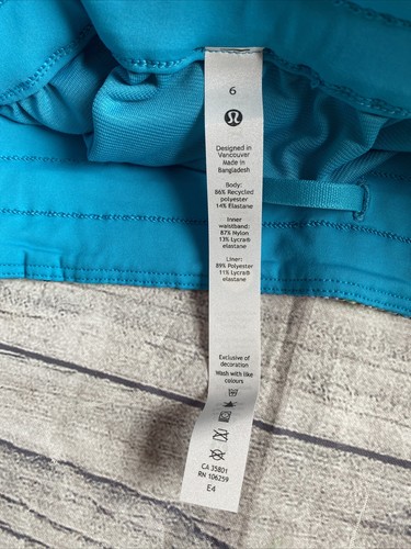 NWT Lululemon SEAWHEEZE 2021 Tracker Short 4”SZ 6 EPHO Euphoria Multi - Picture 4 of 4