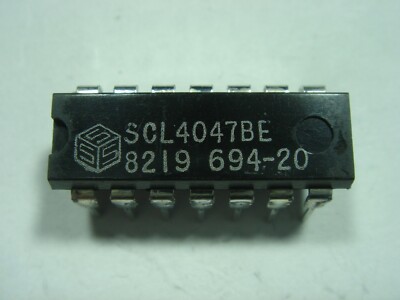 SCL4047  CMOS DIL-14 #21-5D4