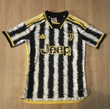Boys Adidas Juventus Football Shirt Age 9-10