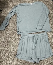 Women  s Blue Two-Piece Lounge Wear Set Long Sleeve  Shorts  NWOT Size Small