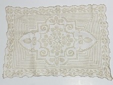  VTG Handmade Fine Delicate Filet Crochet Cream Doily 21  X 15.5  Rectangle
